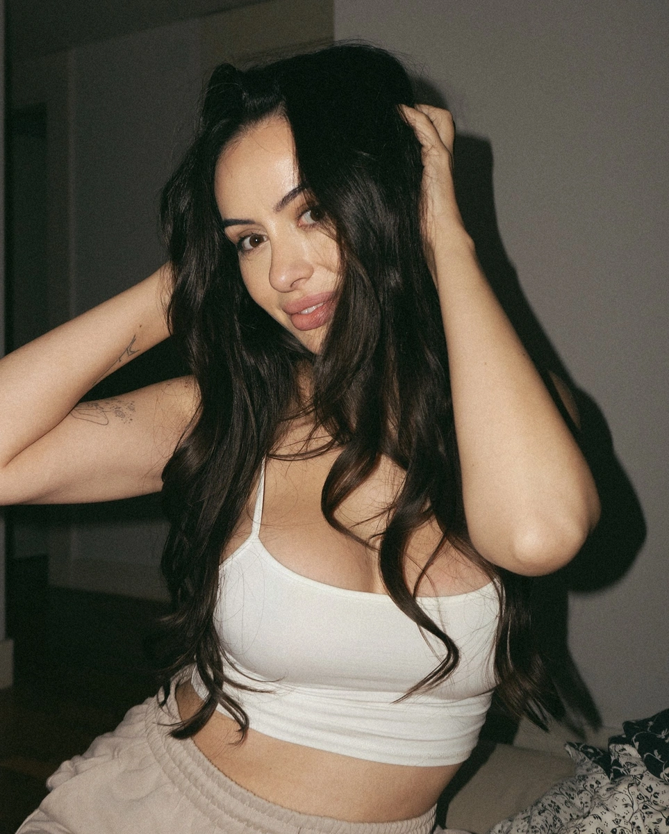 Ilsia escort in Dubai