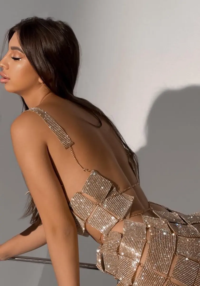 Kristall escort in Dubai