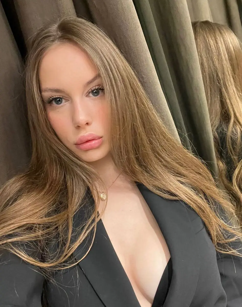 Lucia escort in Dubai